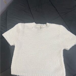 Skims Sherpa crop top . Off white tee . Smoke free home . In excellent condition